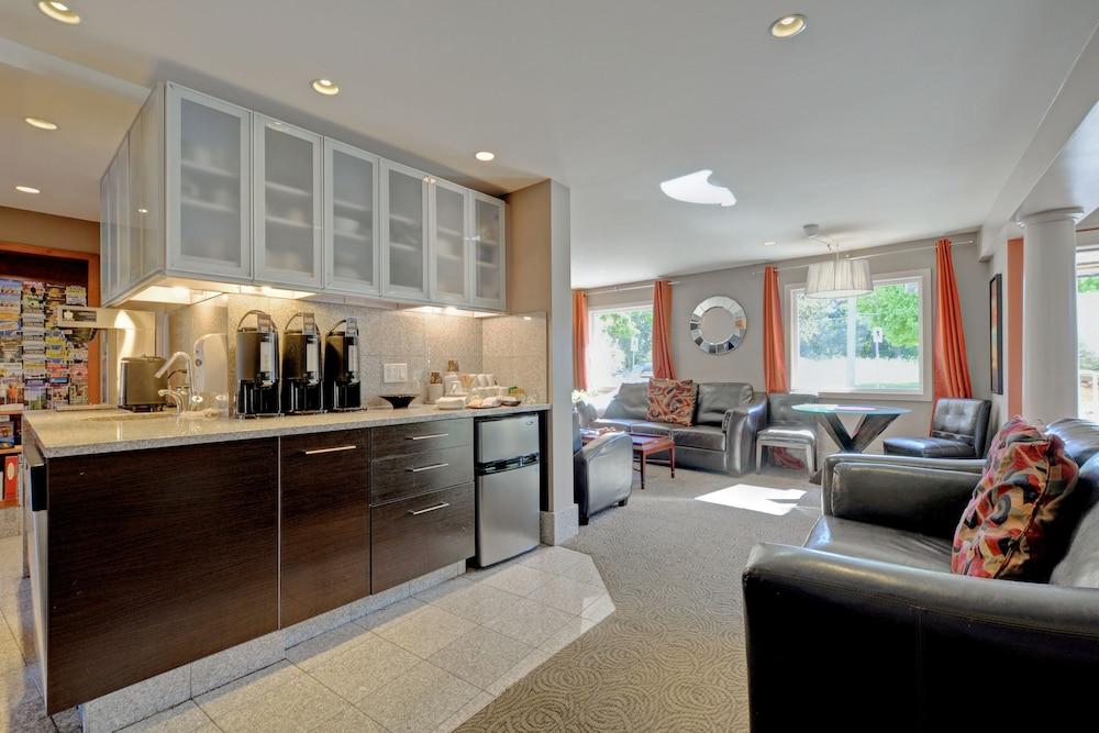 Helm'S Inn Victoria Luaran gambar
